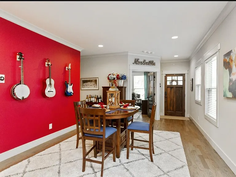 1414 Lillian St #B — Photo 3