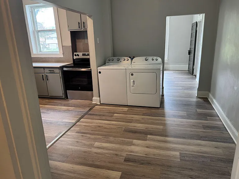 612 E Church St #1 — Photo 3