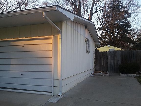 One car Garage