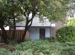 1821 14th Ave APT 202, Seattle, WA 98122