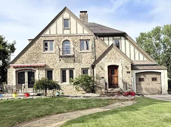 240 E Water St, Oak Harbor, OH 43449