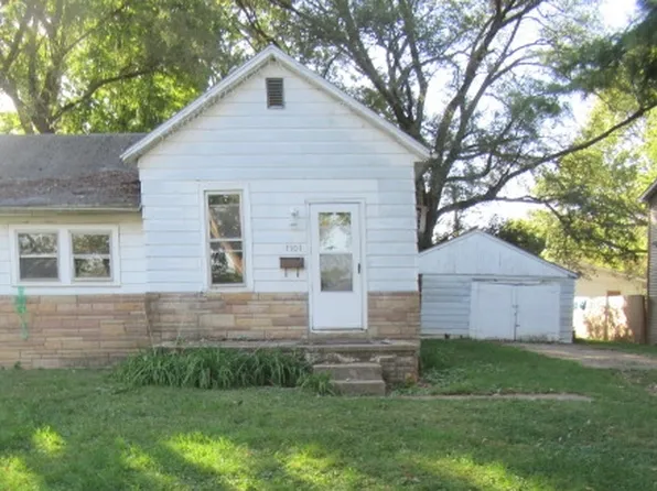 1101 Geraldine Ave, Urbana, IL 61801