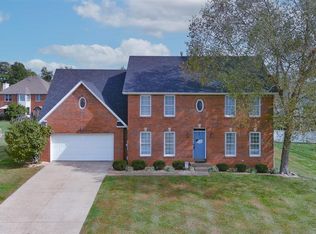 1528 Manchester Dr, Elizabethtown, KY 42701