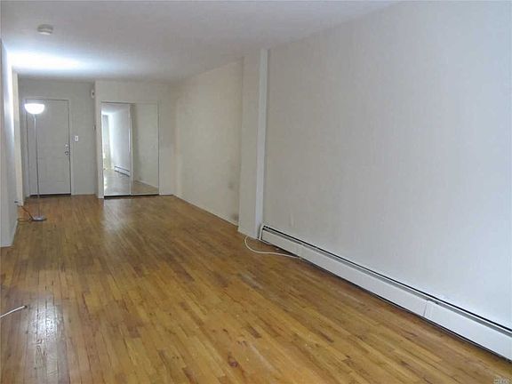 5th image of 24020 68th Ave