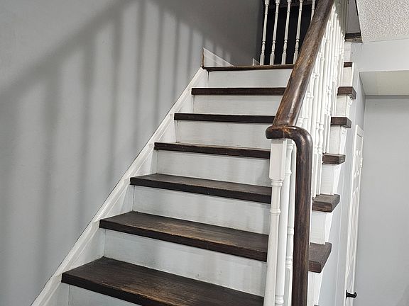 5th image of 5944 Ridgecrest Trl