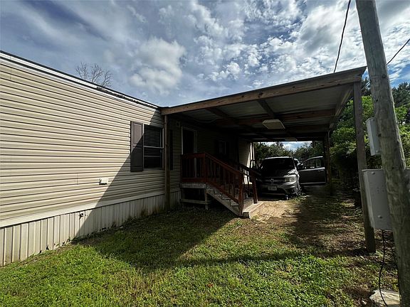 3rd image of 801 County Road 3542