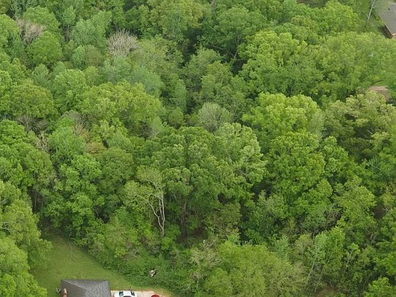 2nd image of 840 Hatchell Ln