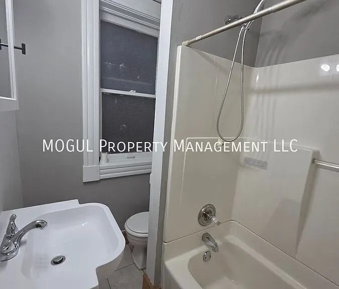 3654 Neosho St #1E — Photo 5
