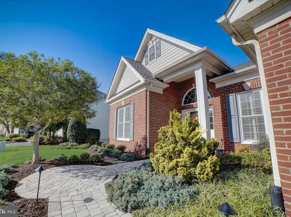 15667 Alderbrook Dr, Haymarket, VA 20169