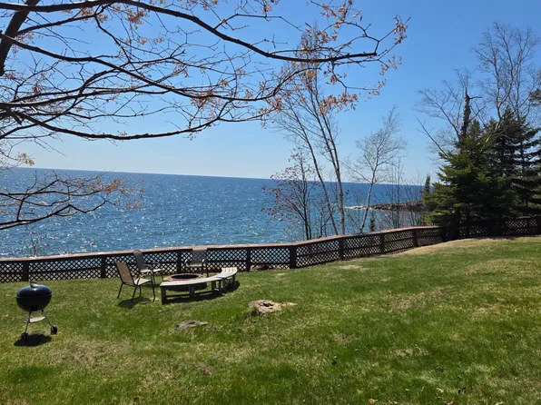 6626 W Highway 61 Unit 8, Tofte, MN 55615