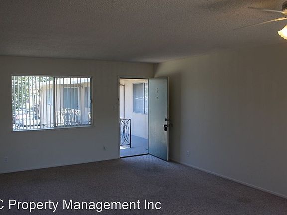 2nd image of 220 Peninsula Ave #9