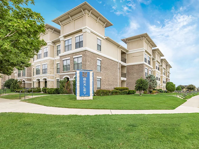 1, 2, and 3 Bedroom Apartment Homes