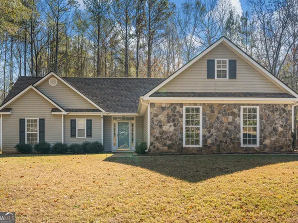 118 Woodstream Trl, Lagrange, GA 30240