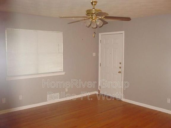 2nd image of 308 La Salle Dr