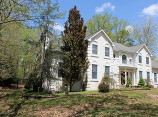 46 Constitution Dr, Southampton, NJ 08088