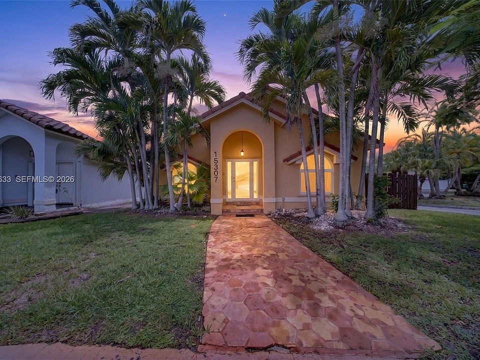 1st image of 15307 SW 52nd Ter