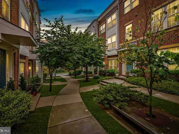 1224 Berry St, Baltimore, MD 21211