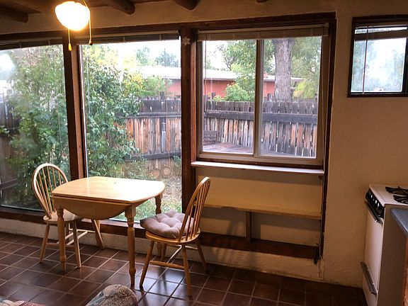 2nd image of 509 Camino De La Placita APT A