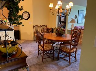 389 Park Woods Ln, Powell, OH 43065