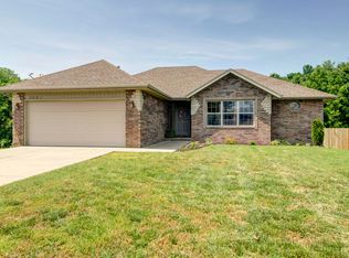 3681 W Erie St, Springfield, MO 65810