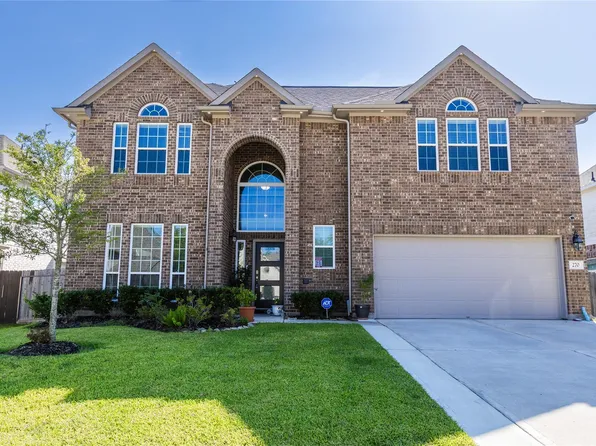 270 Little Dog Dr, Montgomery, TX 77356