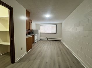 2120 Cornwall St #7, Regina, SK S4P 2K7