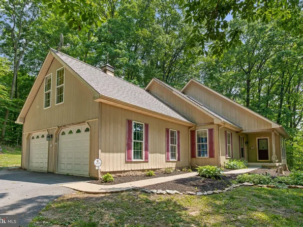 28 McKelvey Ln, Holtwood, PA 17532