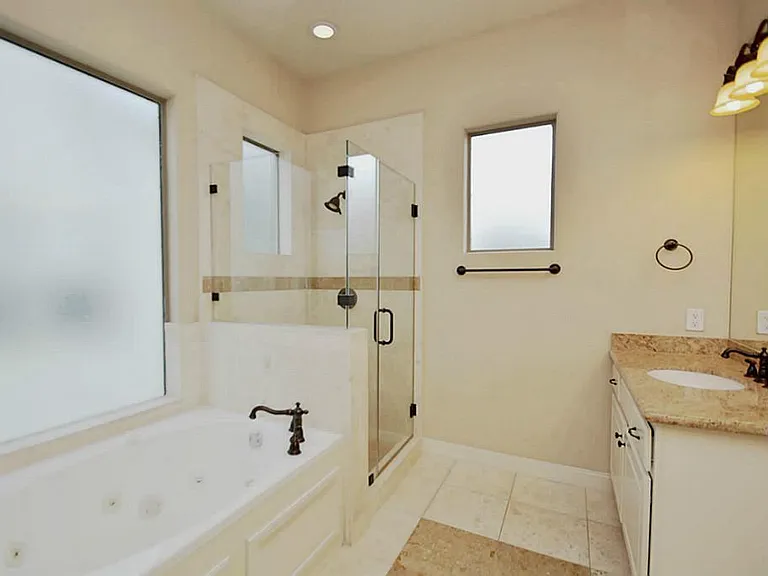 6310 Hamman St #C — Photo 11
