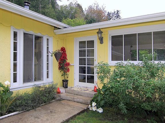 3rd image of 3121 Branciforte Dr