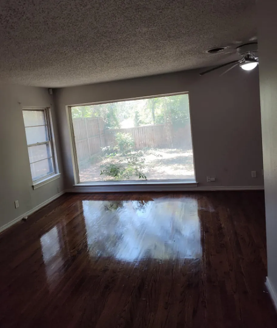 3 Bed 2 Bath Available June — Photo 4