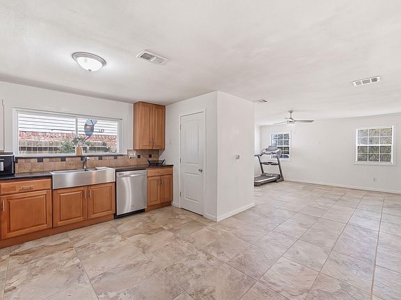 KITCHEN TO PANTRY