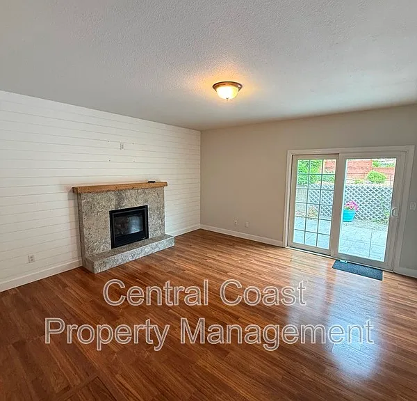 9465 Valley Oak Way — Photo 8