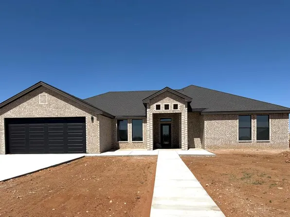 2223 Longhorn Dr, Stanton, TX 79782