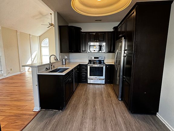 5th image of 2256 New Kent Ct