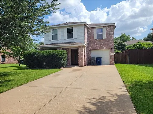 2322 Tan Oak Dr Photo 1