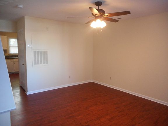 2nd image of 1120 Camden Ave APT 108