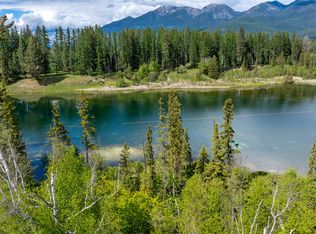 221 Kauffman Ln, Kalispell, MT 59901