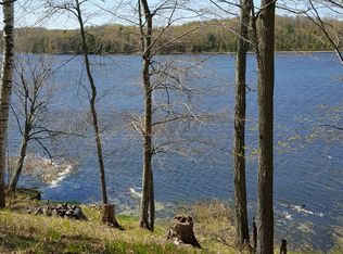 N Arrowhead, Ludington, MI 49431
