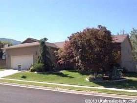 2nd image of 1332 E Knollwood Dr