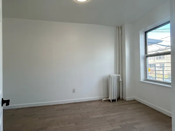 201 Claremont Ave, Jersey City, NJ