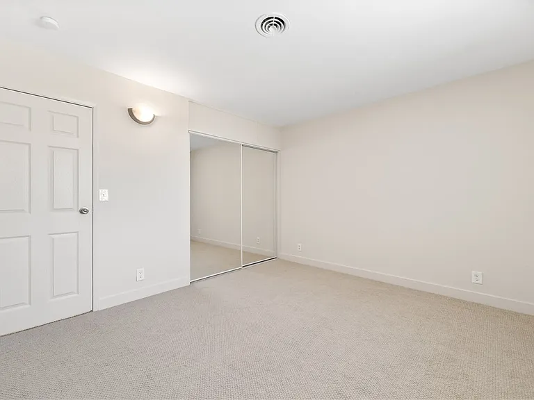 6431 Brown Cir — Photo 27