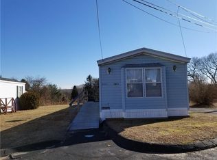 132 E St, Groton, CT 06340