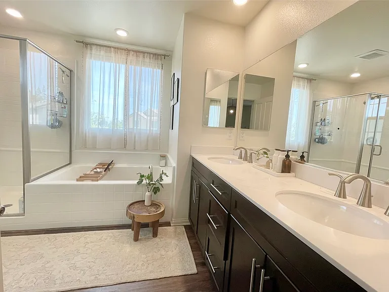 9110 Foster Ln — Photo 16