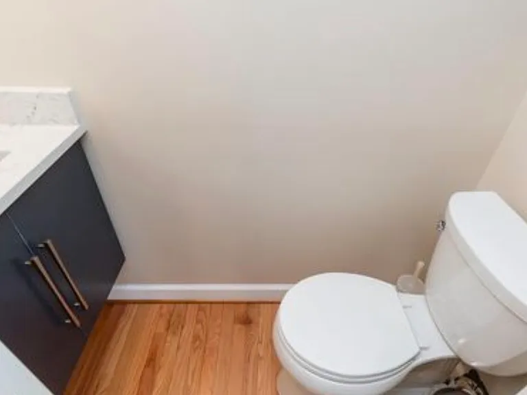 1214 S Potomac St — Photo 10