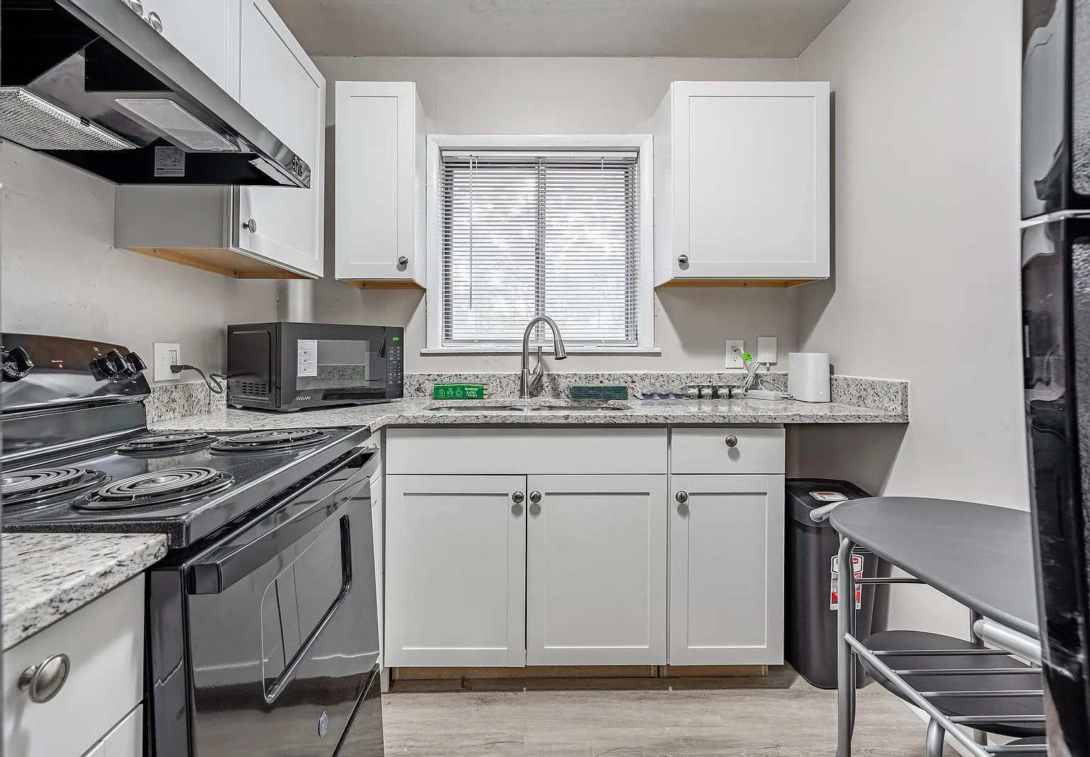 4 bed, 3.0 bath, 1625 sqft, $615 — Photo 4