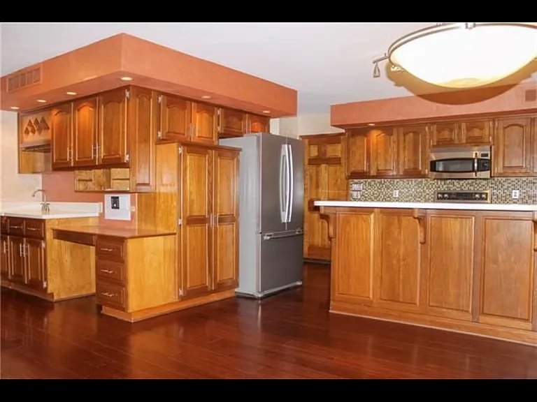307 S Park Dr — Photo 28