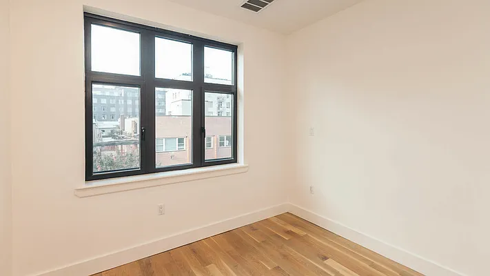 Rented by Nooklyn NYC LLC | media 16