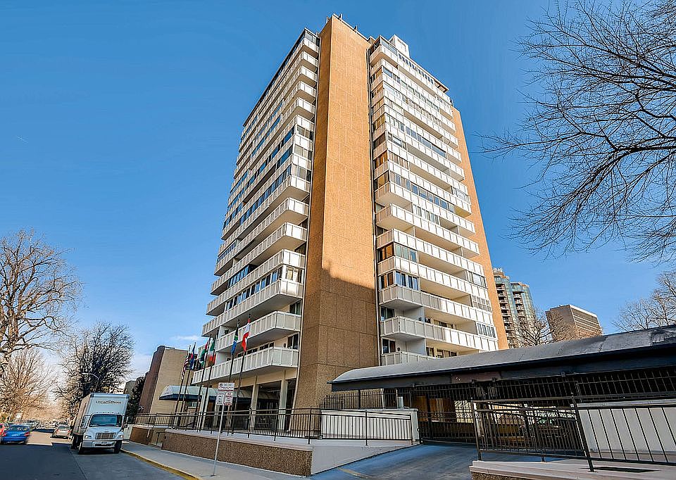 1st image of 1250 N Humboldt St APT 1102