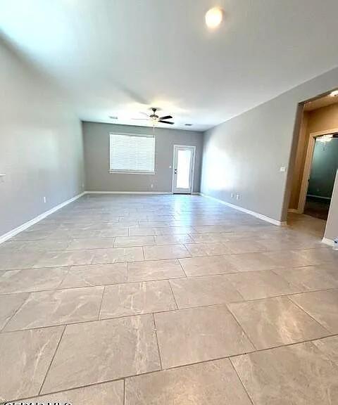 12836 Carefree Ave — Photo 11