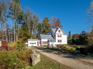 49 Cape Neddick Rd, York, ME 03909